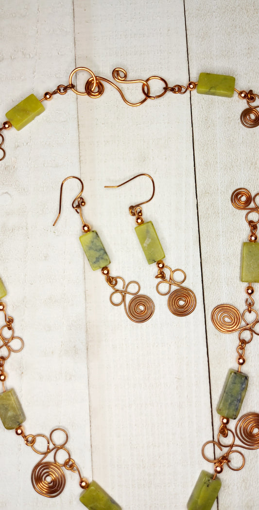 Serpentine Coiled Pendant Necklace Set