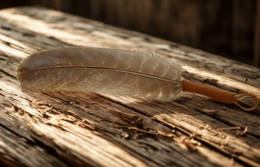 Smudge Feather 10"