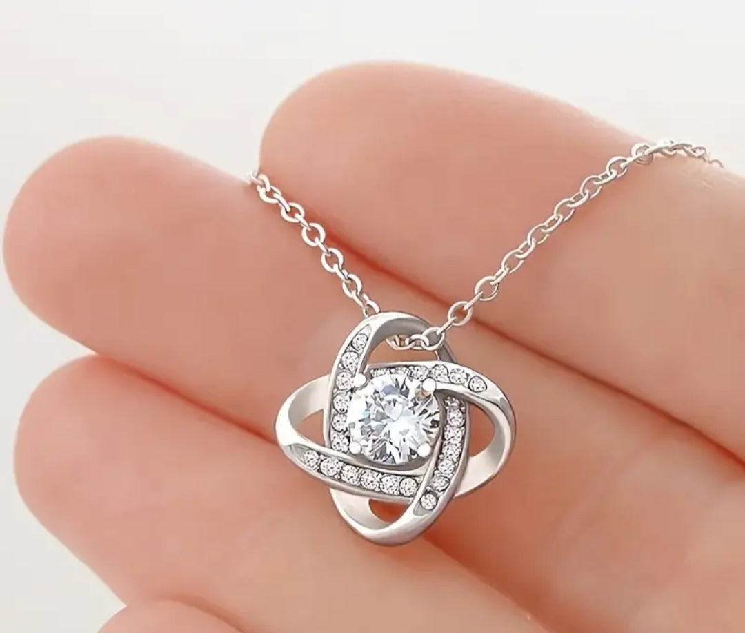 S925 Clover Zirconia Pendant Necklace
