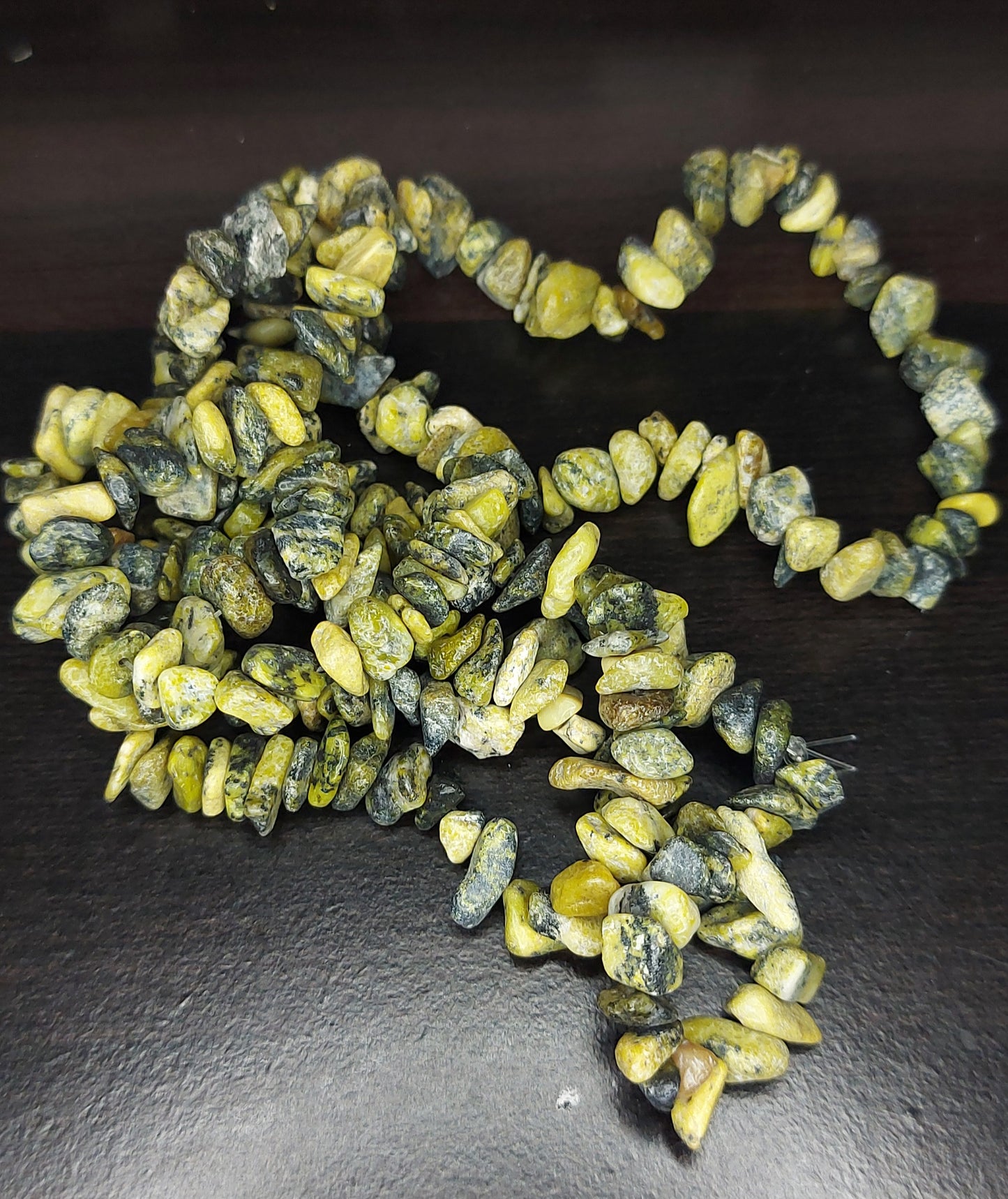 Beads - Yellow Turquoise - Medium Chips