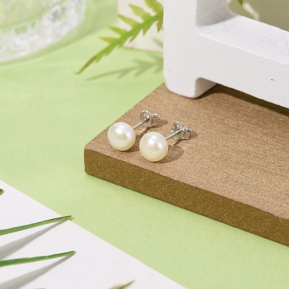 Pearl with 925 Sterling Silver Stud Earrings